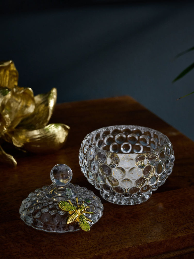 Clear bee glass trinket dish with gold bee lid, 11x10x10cm - British product