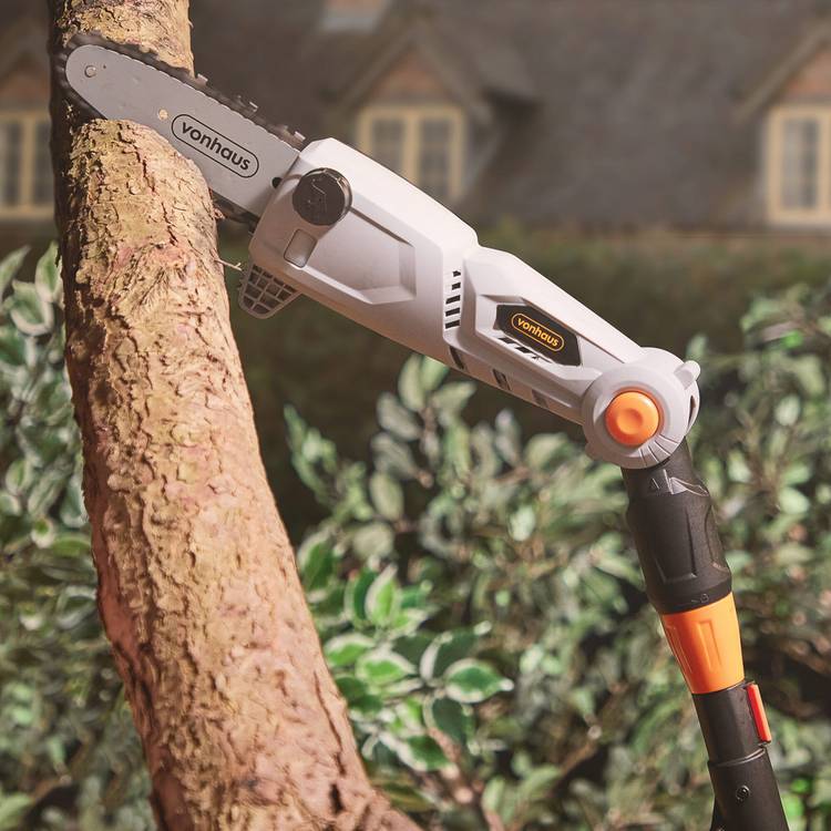 VonHaus cordless pole chainsaw 40V 20cm, imported from the UK