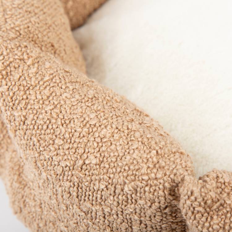 Scruffs Boucle cat bed small, imported from the UK