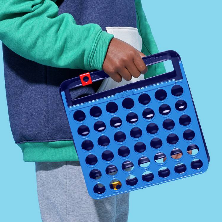 Hasbro Connect 4 Refresh board game - British product