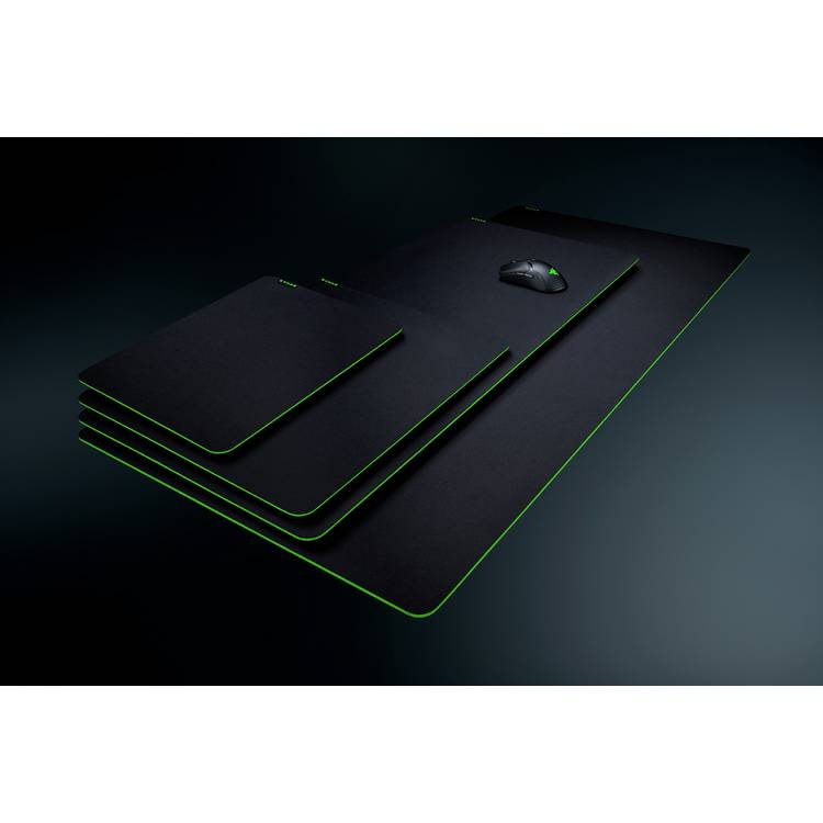 Razer Gigantus V2 medium gaming mouse mat 27.5x36cm, UK version