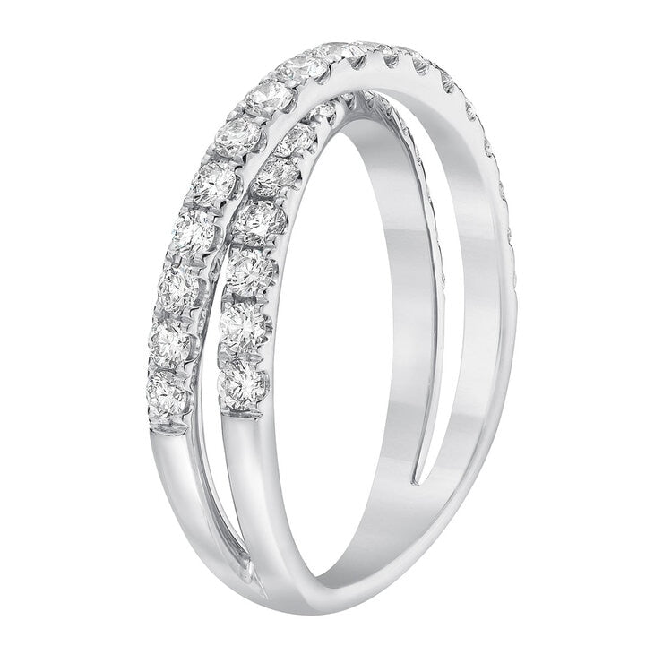 0.90ctw round brilliant diamond ring in 14ct white gold, imported from the UK