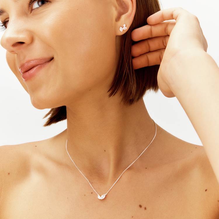 Revere sterling silver cubic zirconia marquise necklace (British brand)