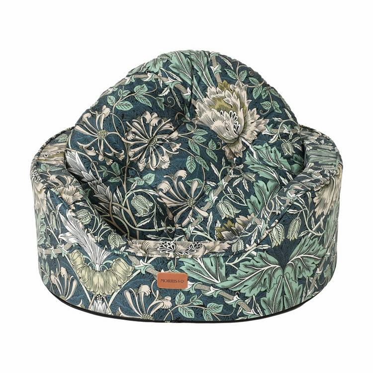 Morris & Co Honeysuckle and Acorn print dog bed medium, UK version
