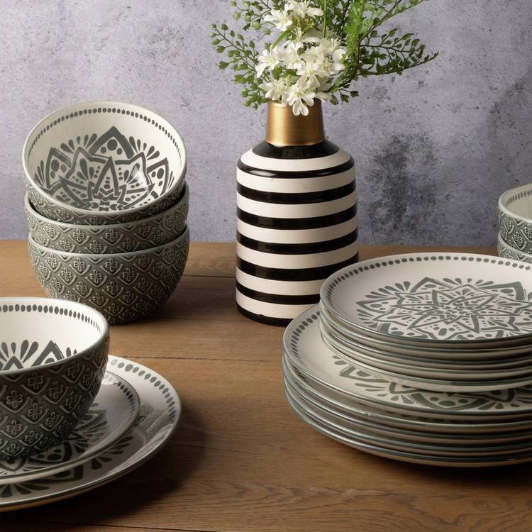 Code Maison ceramic Inari dinner set 12 piece green (British brand)