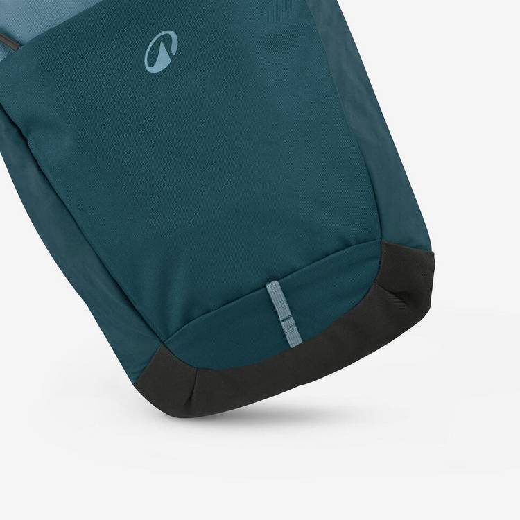 Decathlon daily backpack blue 16-20L, UK version