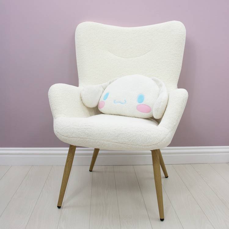 Hello Kitty Cinnamoroll cushion plush 33x40cm (British brand)