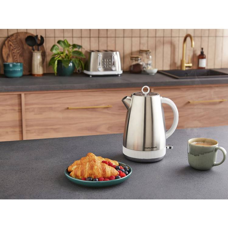 Morphy Richards Mexborough jug kettle 1.7L white (British brand)