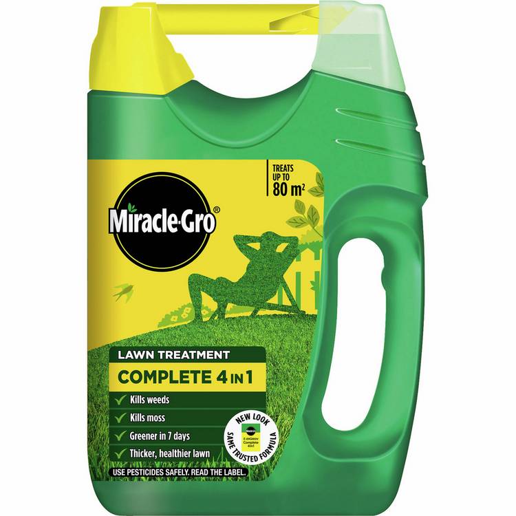 Miracle-Gro Complete 4 in 1 granular lawn treatment 80m2, UK version