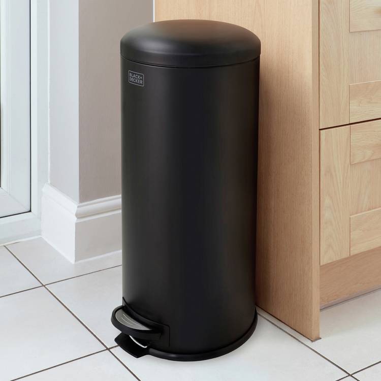 Black+Decker 30L dome lid pedal bin, imported from the UK