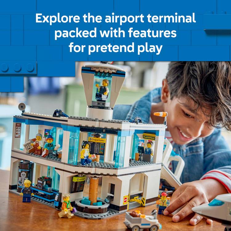 LEGO City Airport 60502 toy set 887 pieces, UK version