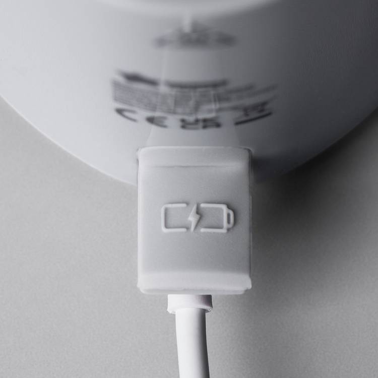 Tommee Tippee portable bottle warmer (British brand)