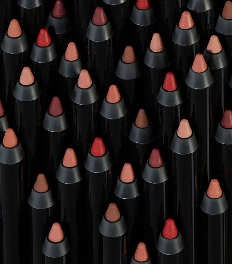 Hourglass Shape and Sculpt Lip Liner