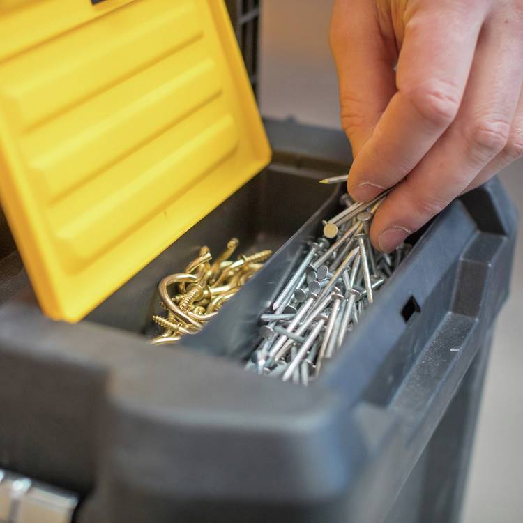 Stanley rolling toolbox 47.5x28.5x62.3cm (British brand)