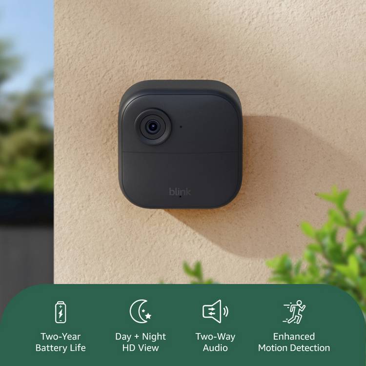 Blink security camera bundle Mini Pan-Tilt and Outdoor 4, imported from the UK