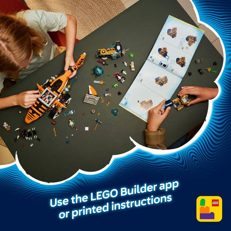 LEGO Tiger Shark Tank building set 1548 pieces, UK version