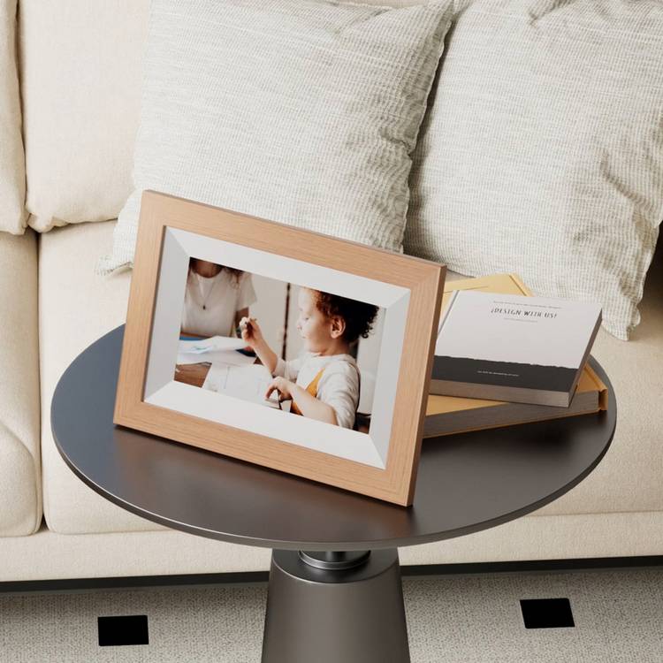 Kodak 7 inch WiFi photo frame burlywood - British product