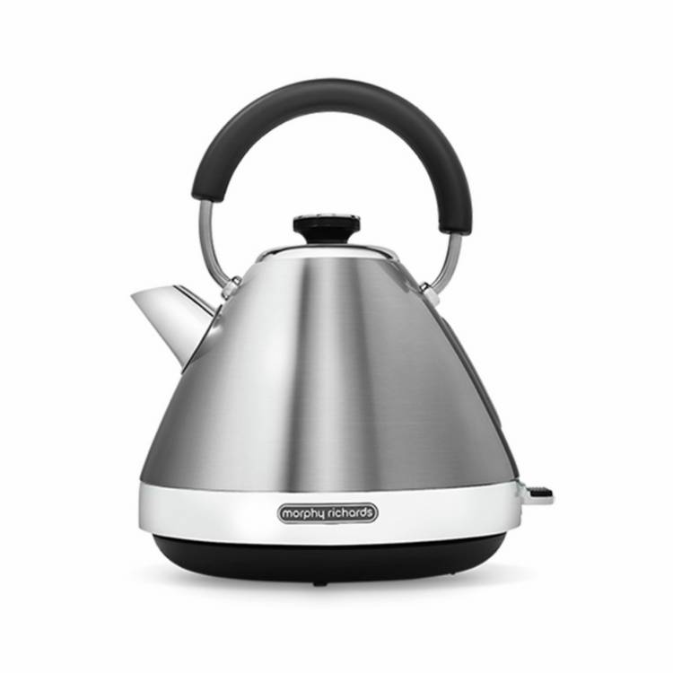 Morphy Richards Venture pyramid kettle silver, imported from the UK