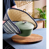 Morphy Richards green casserole dish 2.3 litre, UK version