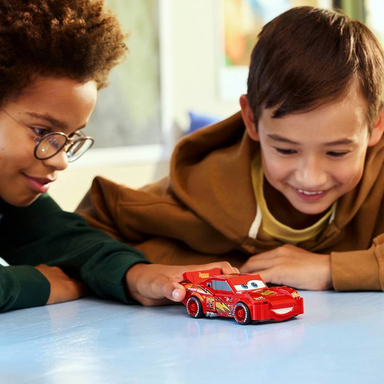 LEGO Speed Champions Lightning McQueen building toy 270 pieces, imported from the UK