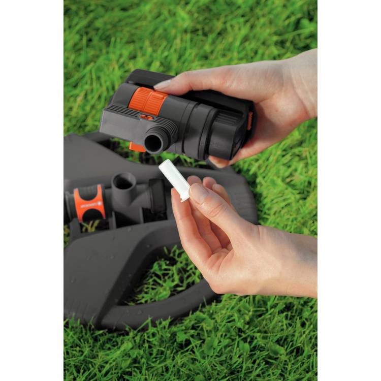 GARDENA AquaZoom Compact Sprinkler, imported from the UK