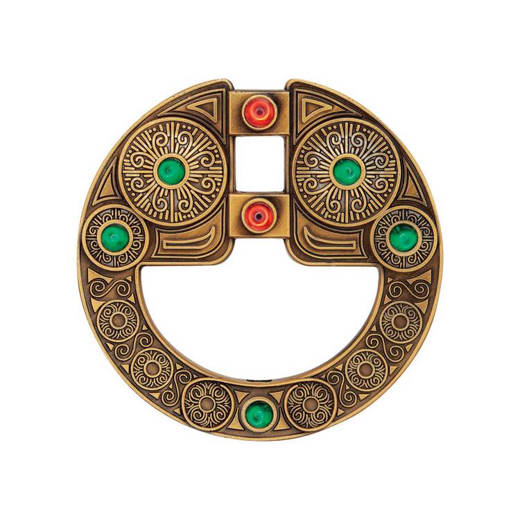Fanattik Renfri brooch replica limited edition (British brand)
