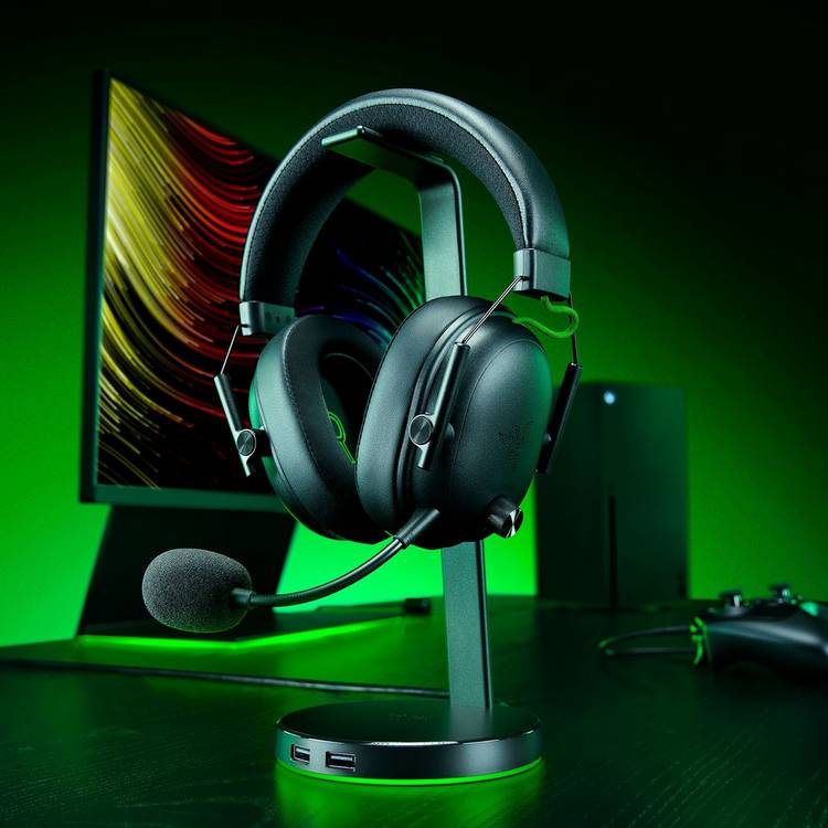 Razer BlackShark V3 wireless gaming headset - British product
