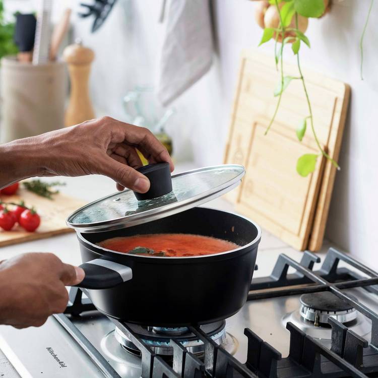 MasterChef 5 piece non-stick aluminium pan set (British brand)