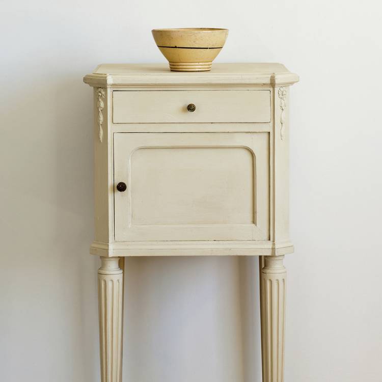 Annie Sloan Old Ochre chalk paint 1L, imported from the UK
