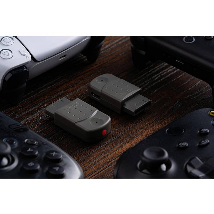 8BitDo Retro Receiver for Saturn and Windows (British brand)