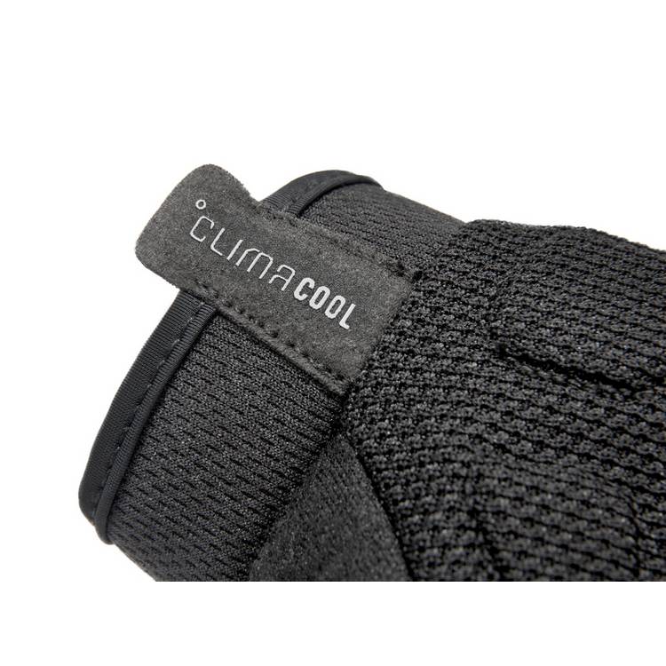 Adidas training gloves large, UK version