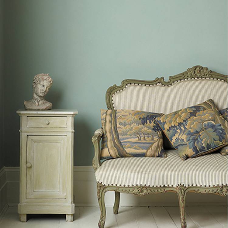 Annie Sloan wall paint Pemberley Blue 2.5L, UK version