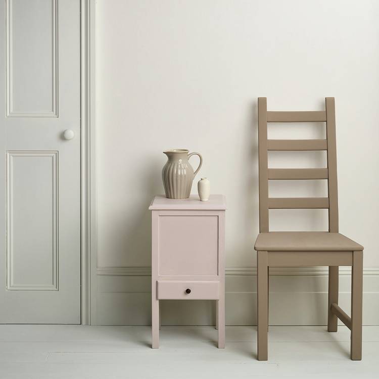 Annie Sloan Satin Paint Pure 750ml, imported from the UK