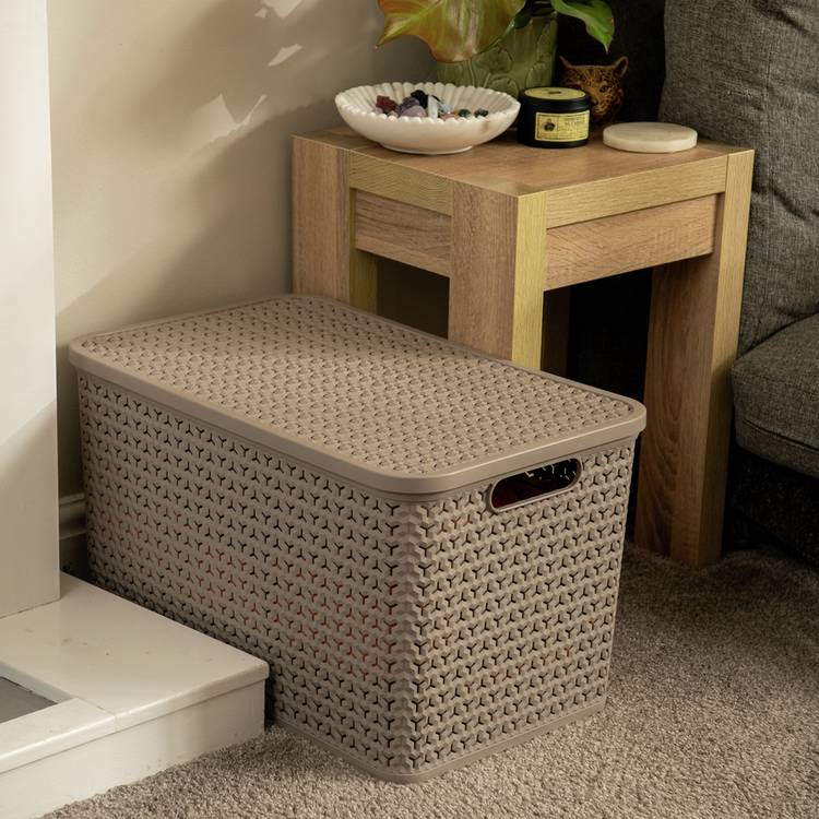 Strata set of 3 mocha storage baskets with lids, UK version