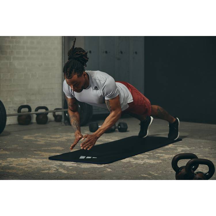 Adidas blue training mat 10mm (British brand)