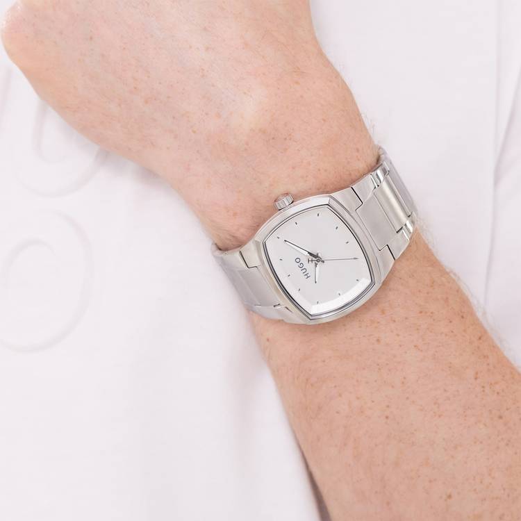 Hugo Telly retro stainless steel case bracelet watch, imported from the UK