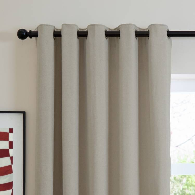 Furn blackout eyelet curtains Natural 117x137cm (British brand)