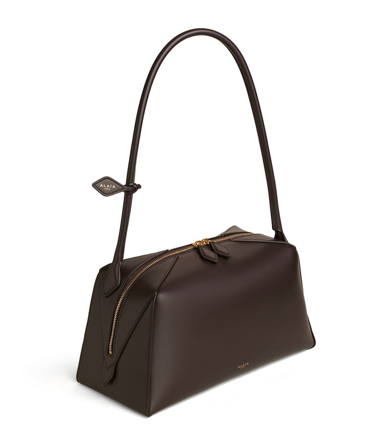 Alaïa Le Bouledogue shoulder bag in calfskin, UK version