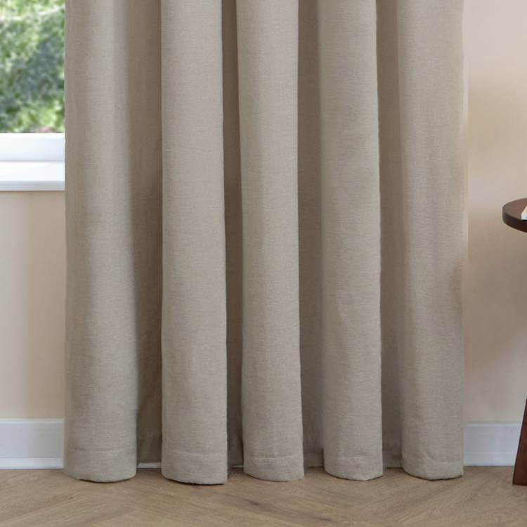 Furn soft chenille blackout curtain natural 117x137cm (British brand)