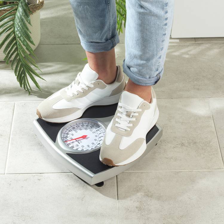 Salter mechanical bathroom scale black easy-read dial - British product