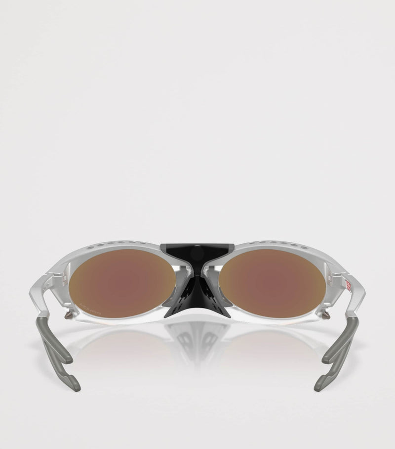 Oakley Plantaris oval sunglasses with Switchlock technology (British brand)