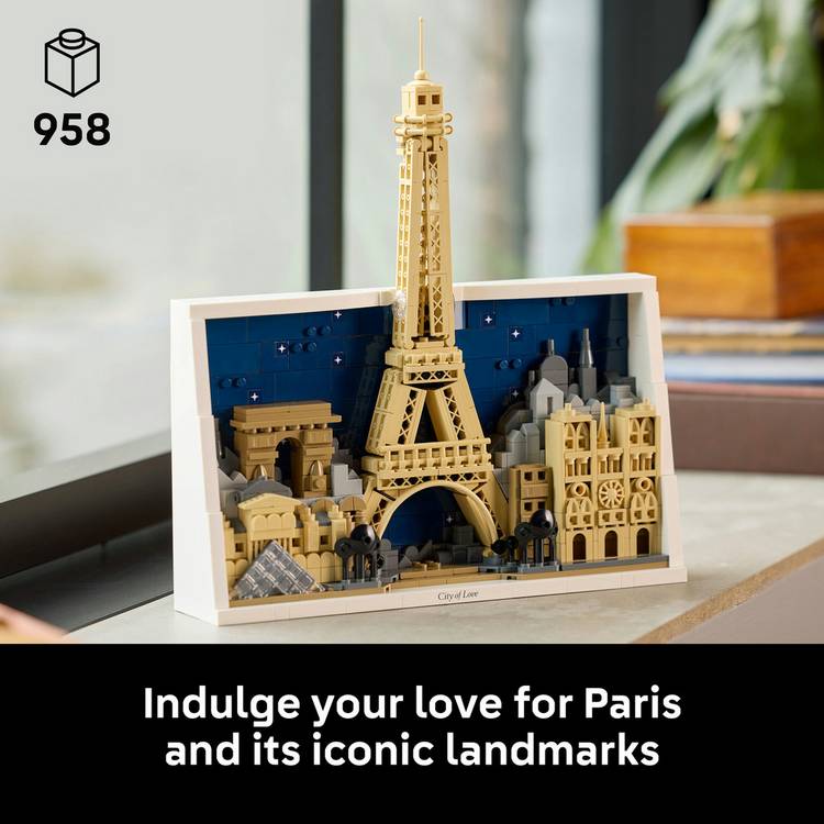 LEGO Architecture Paris City of Love building set 958 pieces, imported from the UK