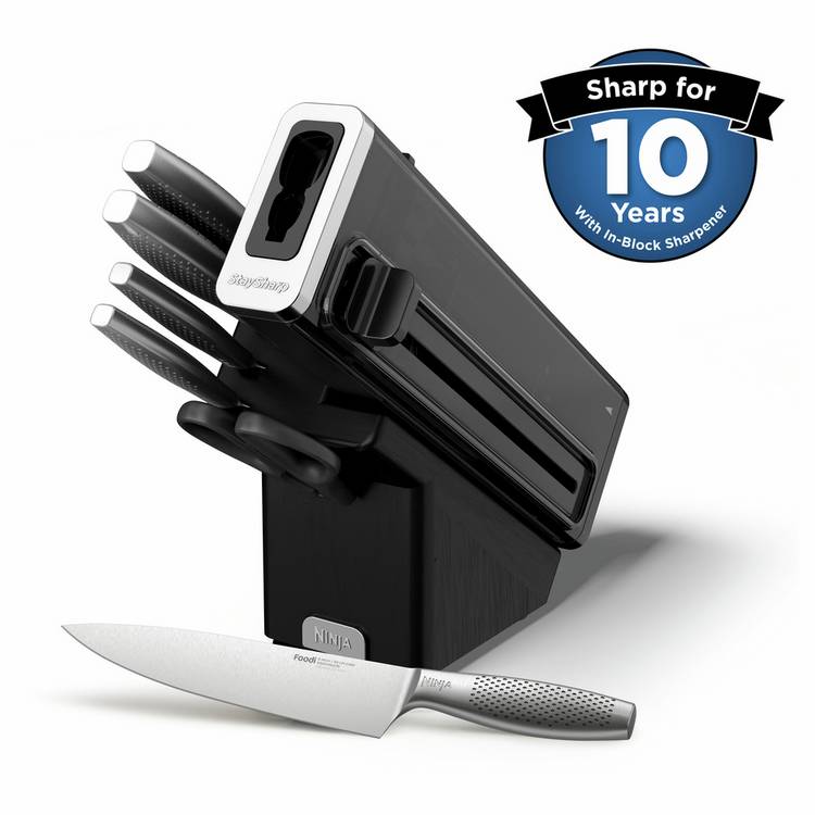 Ninja StaySharp 6 piece knife set with wood block and sharpener (British brand)