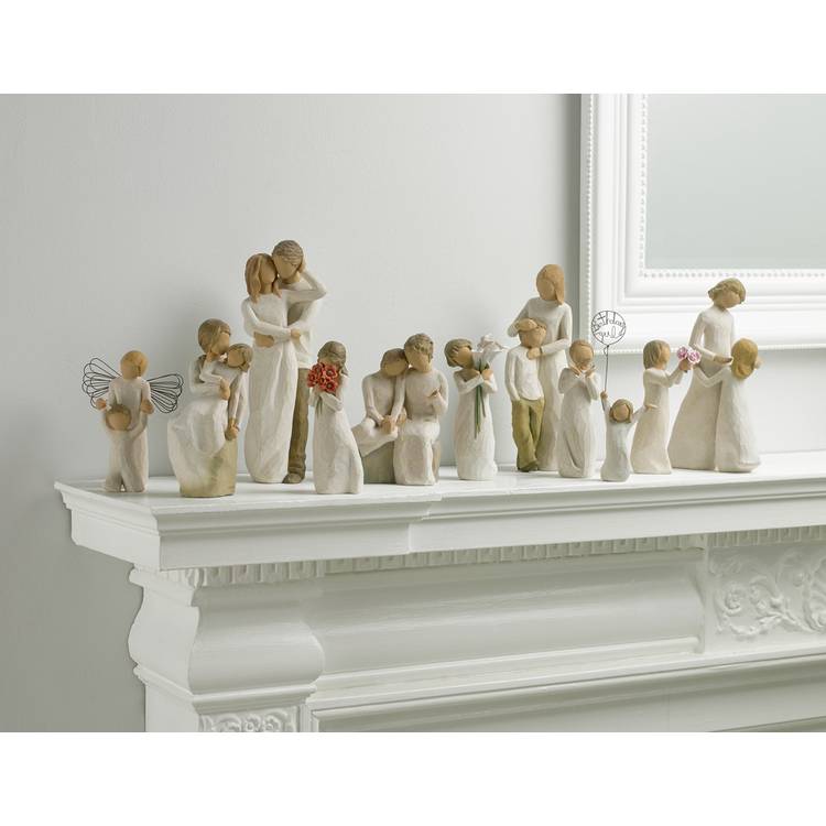 Willow Tree Lots of Love resin figurine, UK version