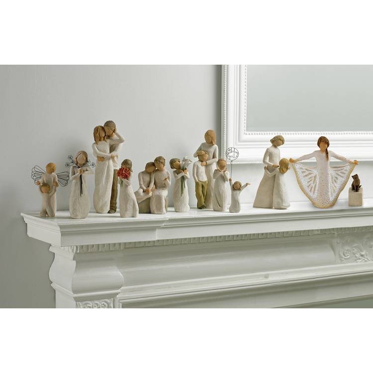 Willow Tree Lots of Love resin figurine, UK version