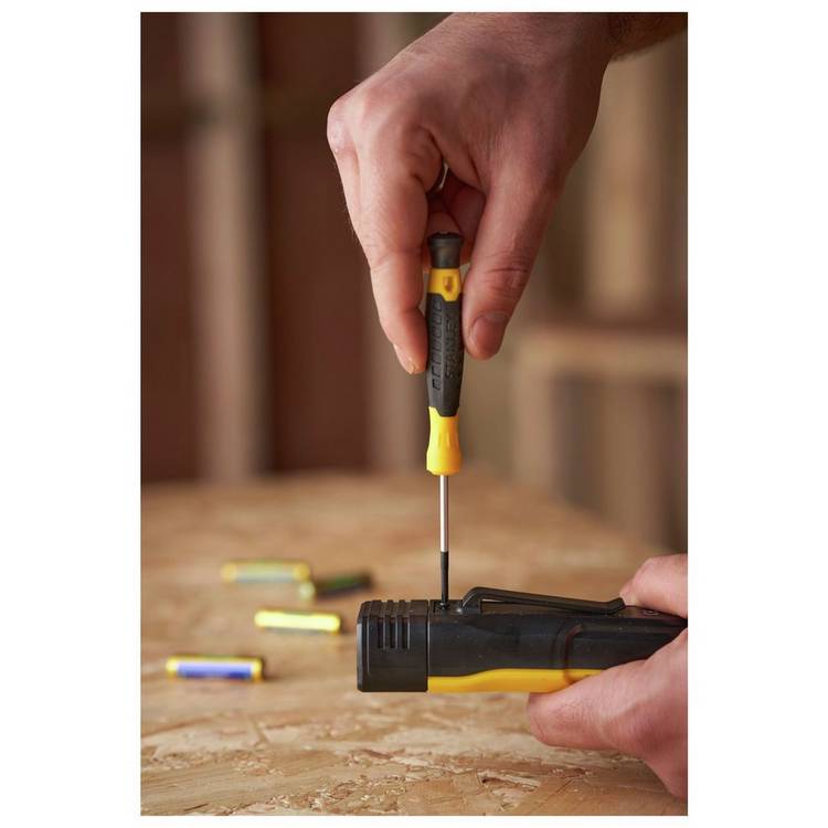 Stanley 40-piece screwdriver set in storage case, UK version