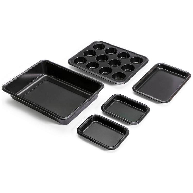 Habitat 5 piece baking set trays and muffin tin - British product