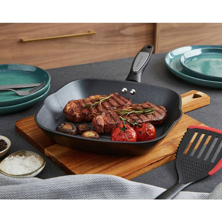 Morphy Richards square grill pan black 26cm, imported from the UK