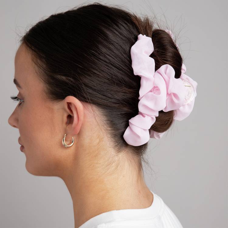 Freedom pink ruffled hair claw, imported from the UK