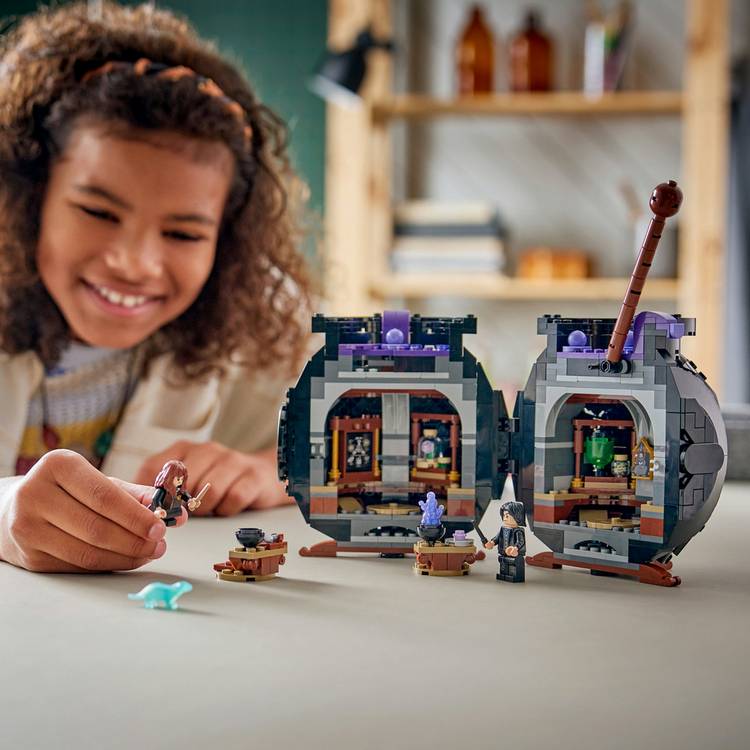 LEGO Harry Potter Cauldron secret classroom building set - British product